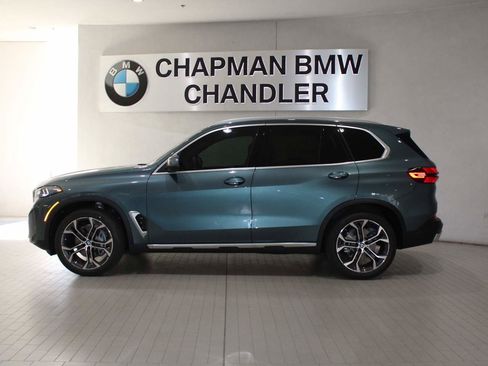 Used 2026 BMW X5 sDrive40i RWD image 3