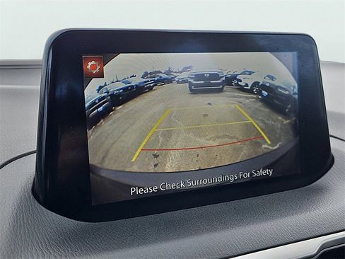 Used 2017 MAZDA MAZDA3 Touring image 16