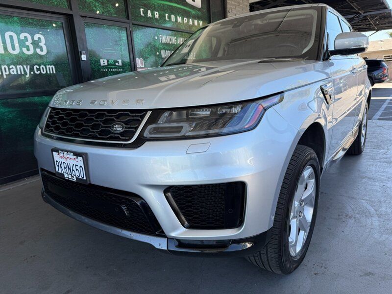 Used 2020 Land Rover Range Rover Sport HSE AWD/4WD image 3