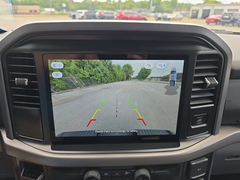 Used 2025 Ford F150 XLT AWD/4WD image 25