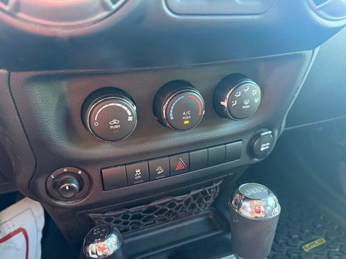 Used 2017 Jeep Wrangler Sport w/ Quick Order Package 24S image 22