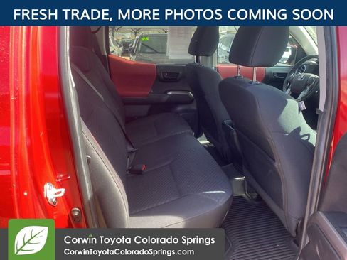 Used 2022 Toyota Tacoma SR5 image 11