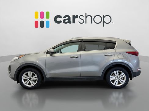 Used 2019 Kia Sportage LX w/ LX Popular Package AWD/4WD image 2