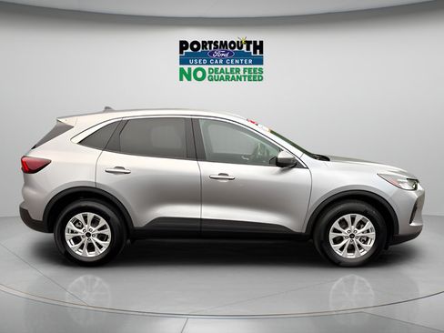 Used 2023 Ford Escape Active w/ Tech Pack #2 AWD/4WD image 6