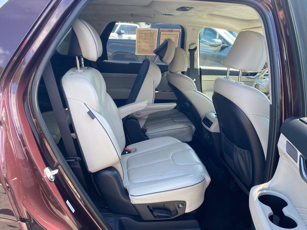 Used 2023 Hyundai Palisade Calligraphy AWD/4WD image 16