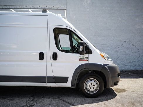 Used 2018 RAM ProMaster 2500 w/ Mopar Trailer Tow Group image 15