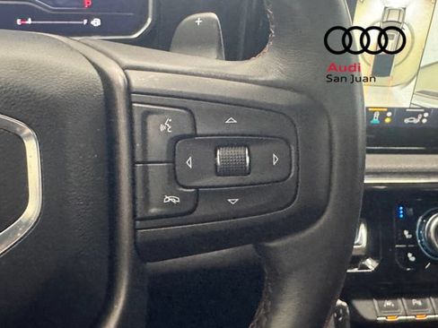 Used 2022 GMC Sierra 1500 AT4 w/ AT4 Premium Package AWD/4WD image 17