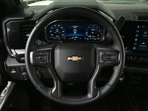Used 2025 Chevrolet Silverado 3500 High Country w/ High Country Premium Package AWD/4WD image 17