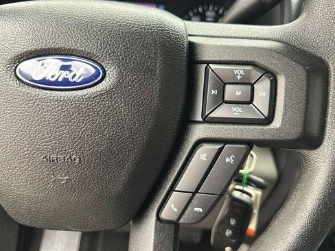 Used 2019 Ford F150 XL w/ Equipment Group 101A Mid AWD/4WD image 18