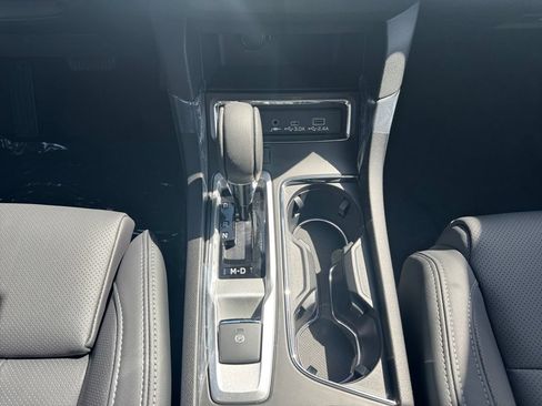New 2026 Subaru Ascent Limited AWD/4WD image 12