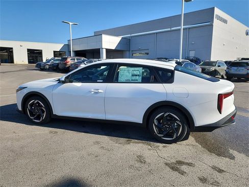 New 2026 Kia K4 EX image 6