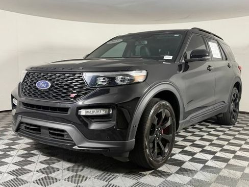 Used 2023 Ford Explorer ST w/ Equipment Group 401A AWD/4WD image 2