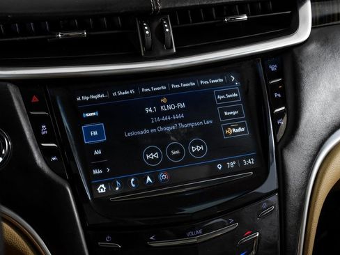 Used 2018 Cadillac XTS Platinum FWD image 29