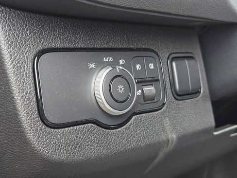 Used 2026 Mercedes-Benz Sprinter 2500 image 25