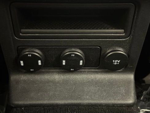 Used 2020 Jaguar F-PACE Prestige AWD/4WD image 34