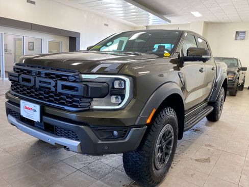 New 2025 Ford Ranger Raptor image 4