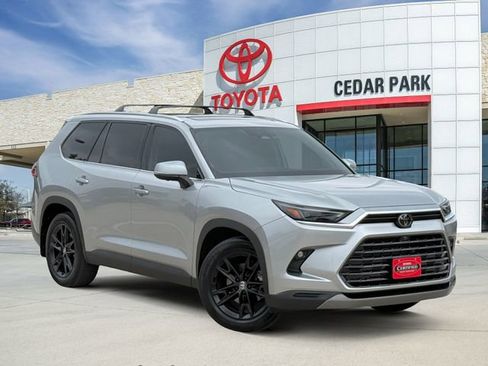 Used 2024 Toyota Grand Highlander AWD Hybrid image 1