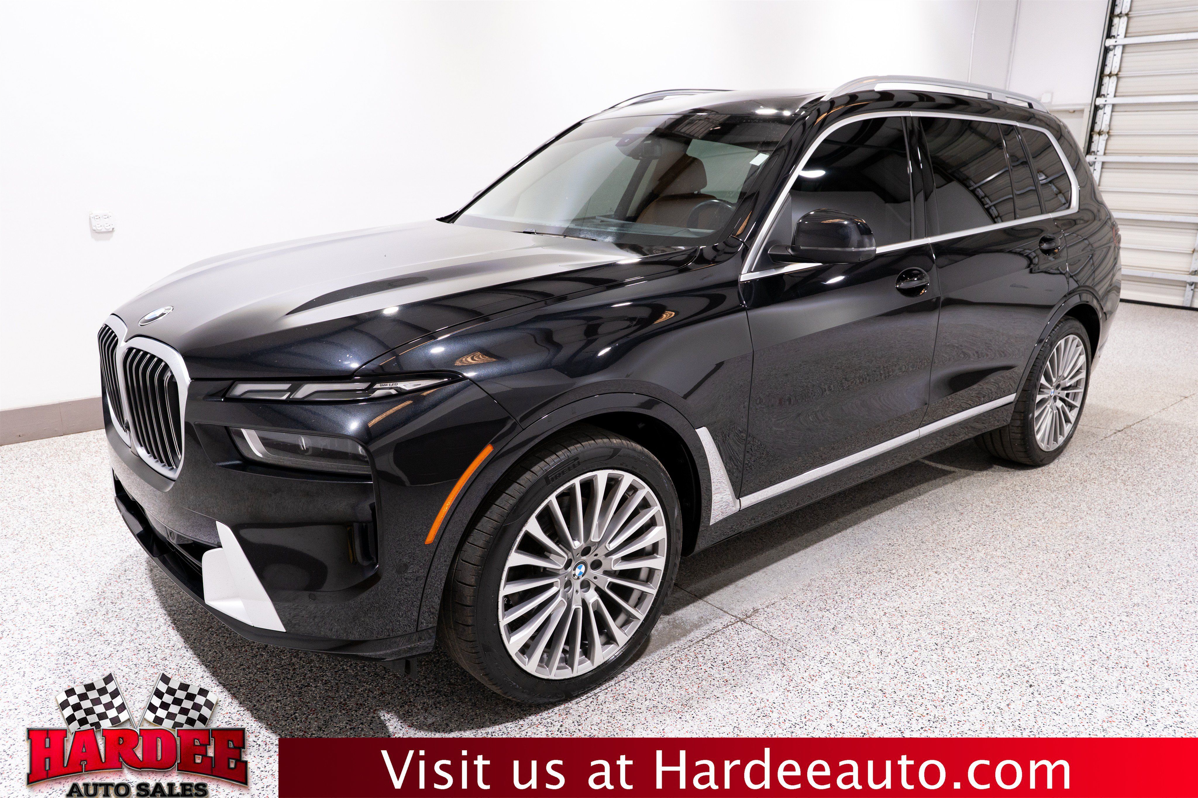 Used 2024 BMW X7 xDrive40i AWD/4WD image 2
