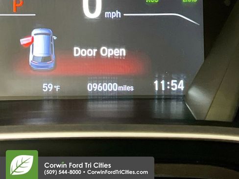 Used 2018 Honda CR-V EX image 2