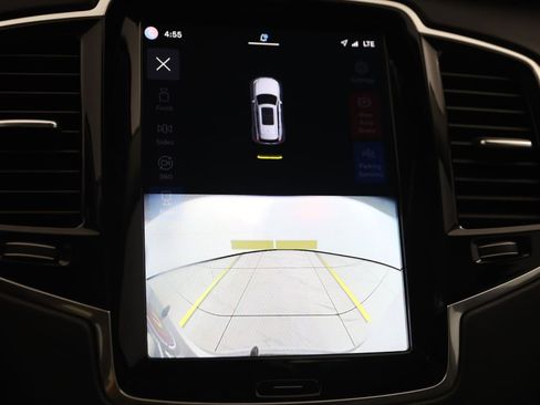 Used 2023 Volvo XC90 B6 Ultimate AWD/4WD image 10
