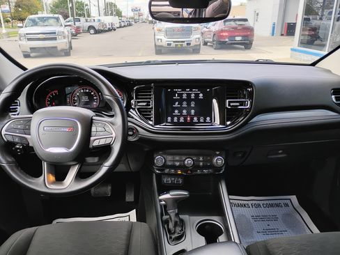 Used 2022 Dodge Durango SXT AWD/4WD image 5
