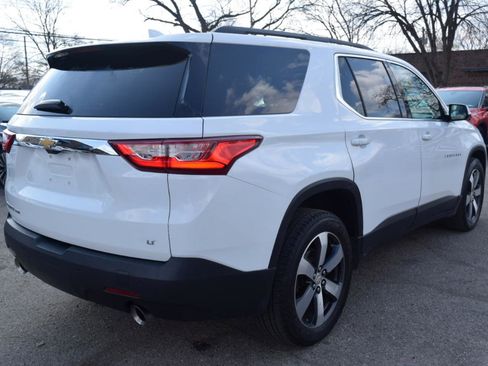 Used 2019 Chevrolet Traverse LT w/ LT Premium Package image 6