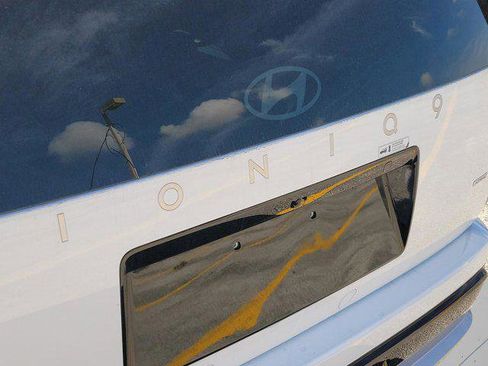 New 2026 Hyundai Ioniq 9 SEL image 6