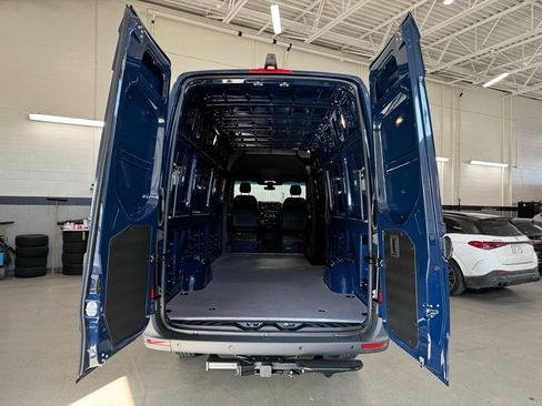 New 2026 Mercedes-Benz Sprinter 2500 image 18