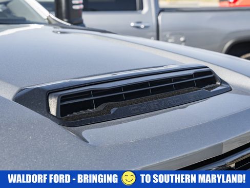 Used 2025 Chevrolet Silverado 2500 LT w/ Trail Boss Package image 17