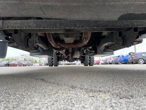 Used 2013 Ford F550 2WD Regular Cab Super Duty w/ Payload Upgrade Pkg image 30