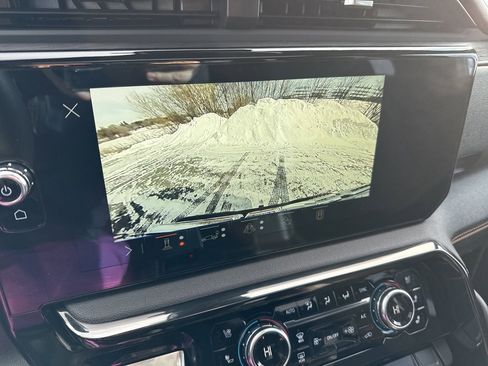 Used 2025 GMC Sierra 1500 AT4 w/ AT4 Premium Package image 26