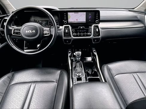 Used 2022 Kia Sorento SX AWD/4WD image 17