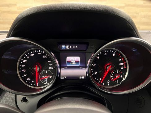 Used 2020 Mercedes-Benz SLC 300 image 21