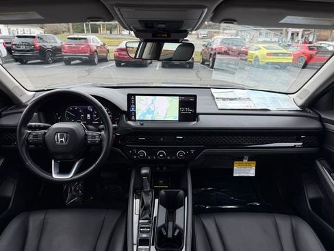 Used 2024 Honda Accord Touring image 21