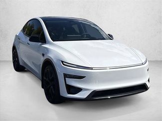 Used 2026 Tesla Model Y Performance AWD/4WD video 3