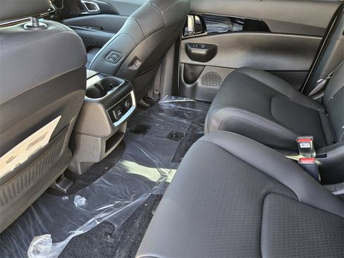 New 2026 Kia Carnival SX Prestige image 20