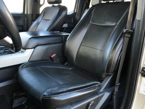 Used 2017 Ford F250 Lariat w/ Chrome Package AWD/4WD image 33