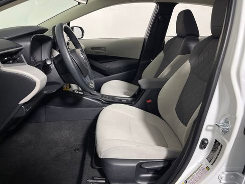 Certified 2022 Toyota Corolla LE image 12