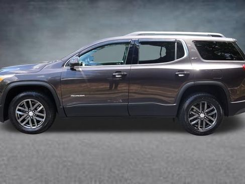 Used 2019 GMC Acadia SLT AWD/4WD image 4