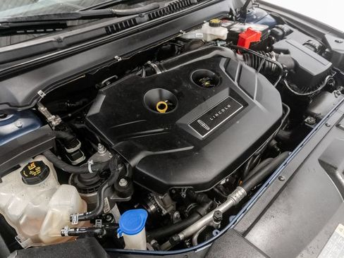 Used 2019 Lincoln MKZ Premiere FWD image 4