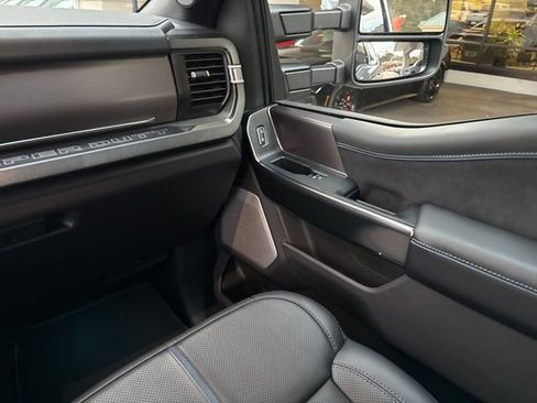 New 2026 Ford F350 Platinum image 19