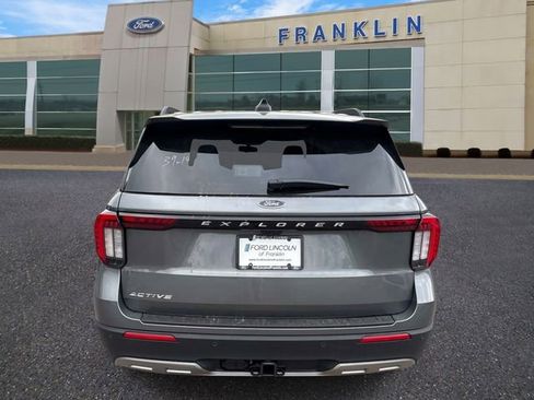 New 2026 Ford Explorer Active w/ Active Comfort Package RWD image 6