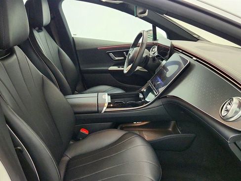 Used 2023 Mercedes-Benz EQE 350+ 4MATIC Sedan w/ Exclusive Trim Package image 23