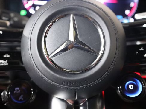Used 2025 Mercedes-Benz G 63 AMG 4MATIC image 17