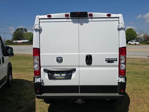 New 2026 RAM ProMaster 1500 w/ Convenience Group FWD image 3