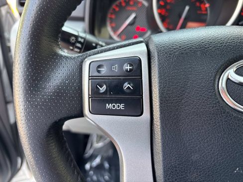 Used 2013 Toyota 4Runner SR5 w/ Premium Pkg AWD/4WD image 31
