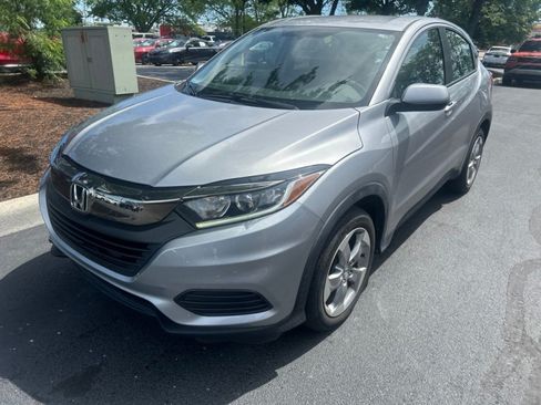 Used 2022 Honda HR-V LX image 5