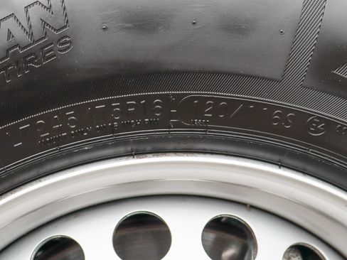 Used 2022 Mercedes-Benz Sprinter 2500 image 35