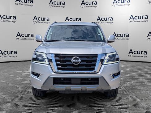 Used 2021 Nissan Armada SV w/ SV Appearance Package RWD image 3