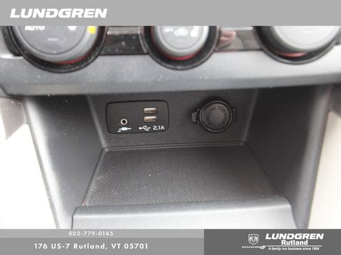 Used 2021 Subaru Forester image 25